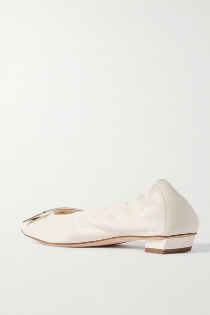 Roger Vivier Belle Vivier Embellished Patent-Leather Ballet Flats Ivory Women's