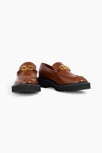 Valentino Garavani Vlogo Signature Glossed-Leather Loafers Tan Women's