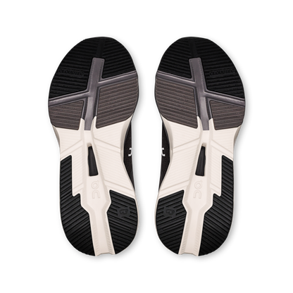 on running cloudnova x pebble black (women's)