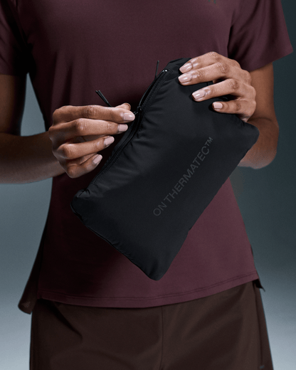 On Weather Jacket Insulated Black (Women'S)