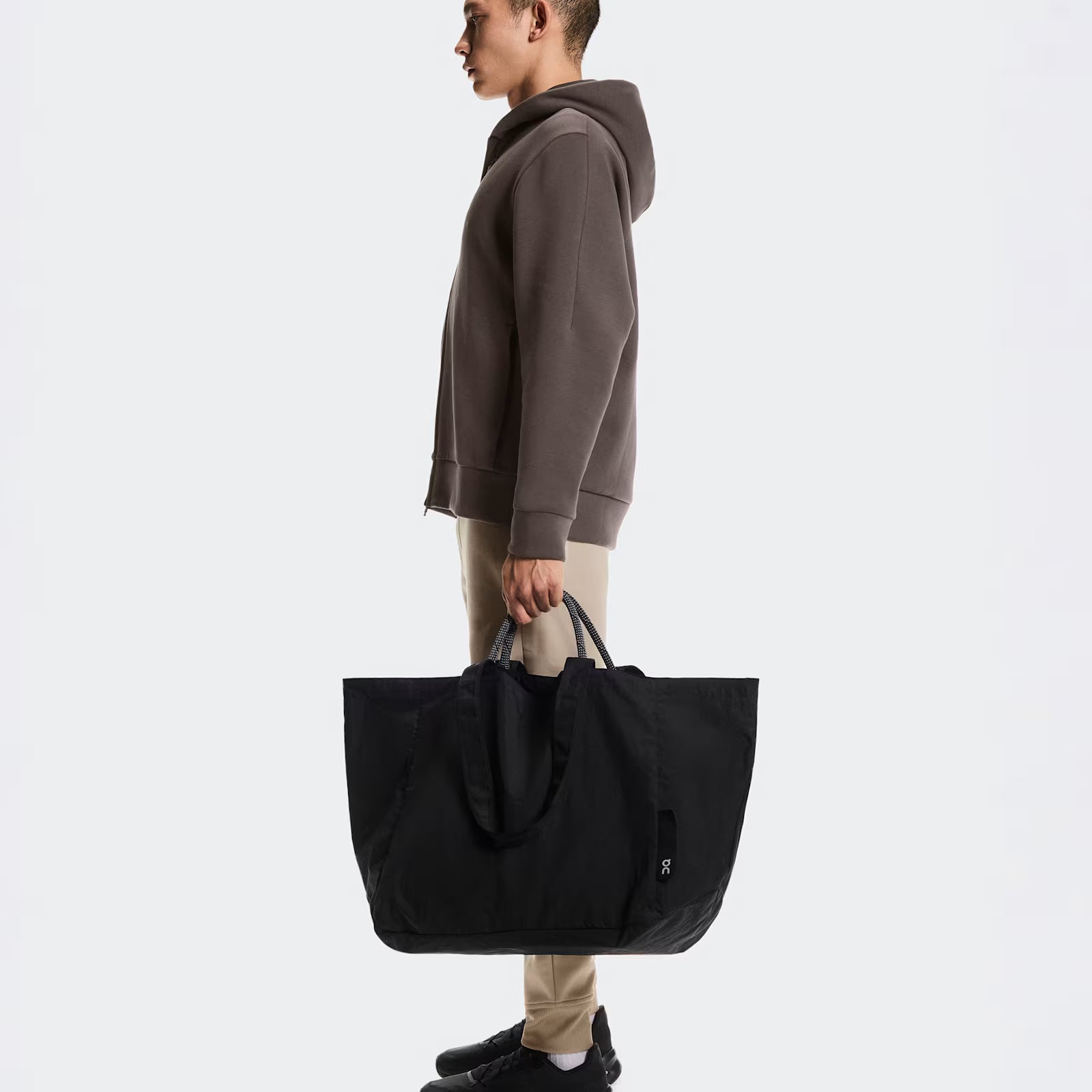 On Cargo Pack 60L Black