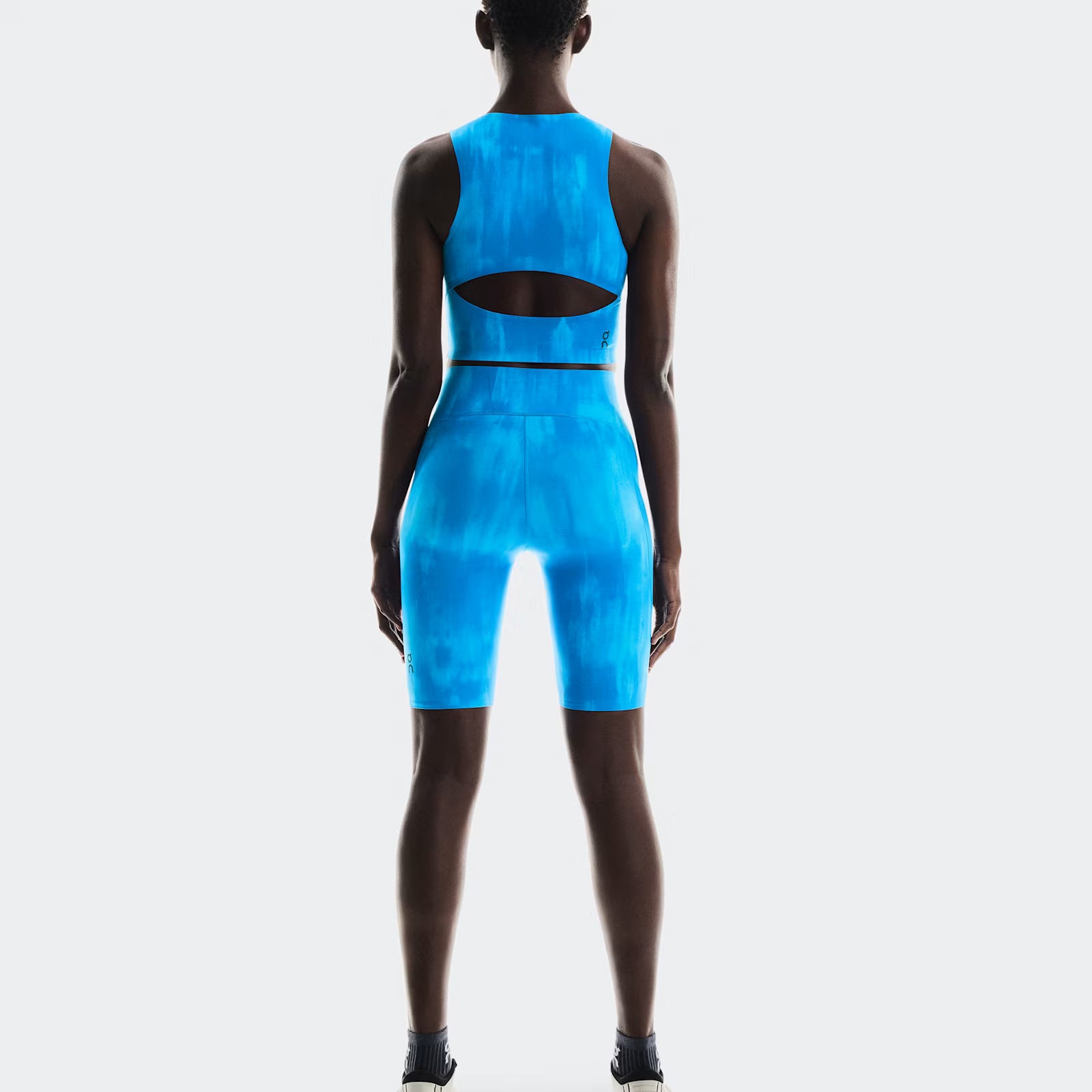 On Studio Open Back Crop Malibu (Women'S)