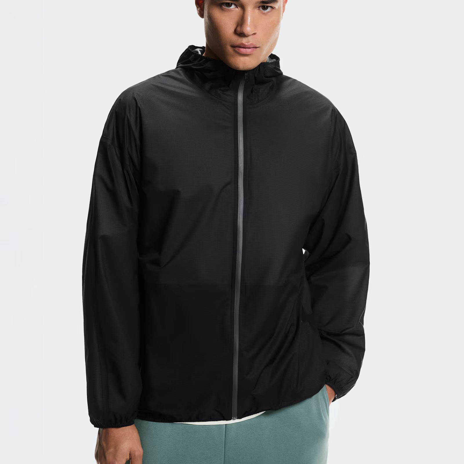 On Explore Lightweight Waterproof Jacket Black