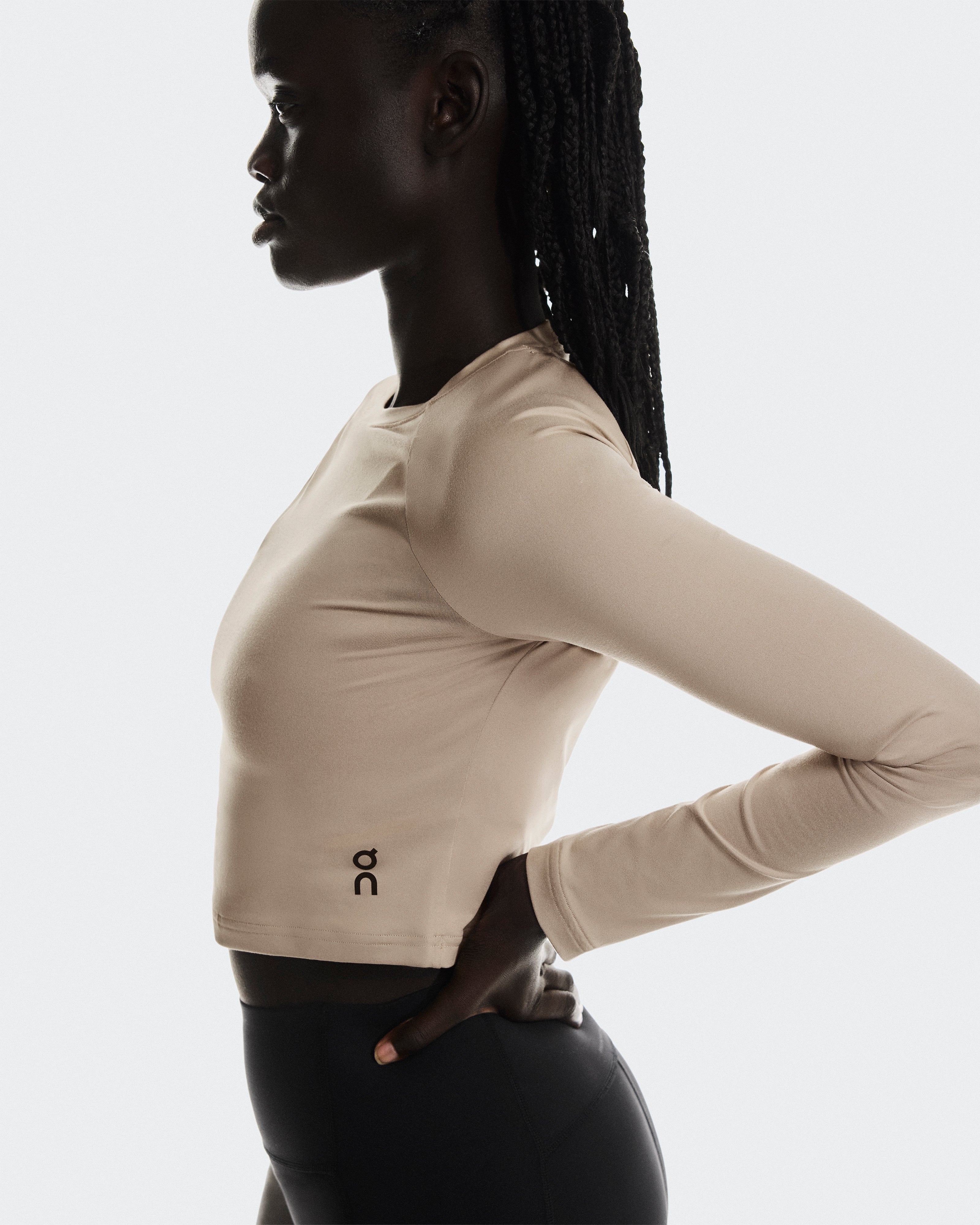 On Studio Long-T Crop Desert (Women's)