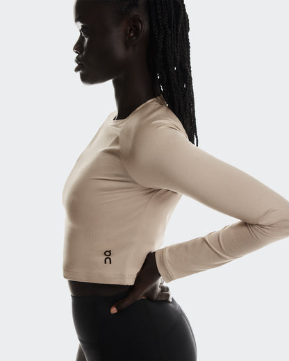 On Studio Long-T Crop Desert (Women's)