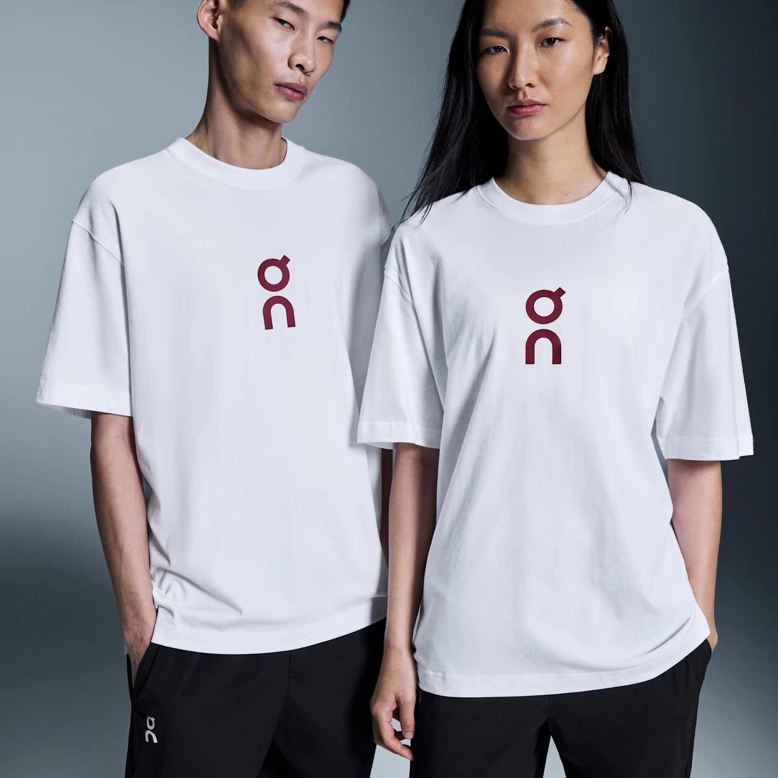 On Club-T White