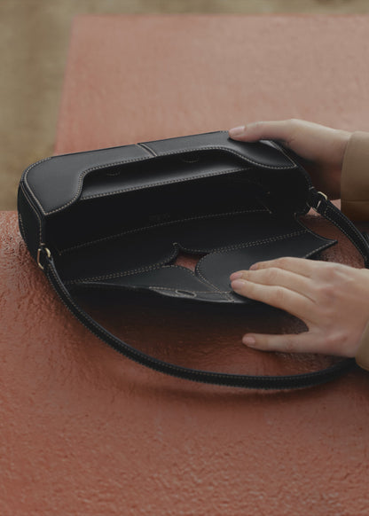 Polene Osmo Smooth Black with Ecru Stitching