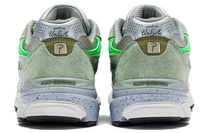 New Balance 990v3 MiUSA Patta Keep Your Family Close