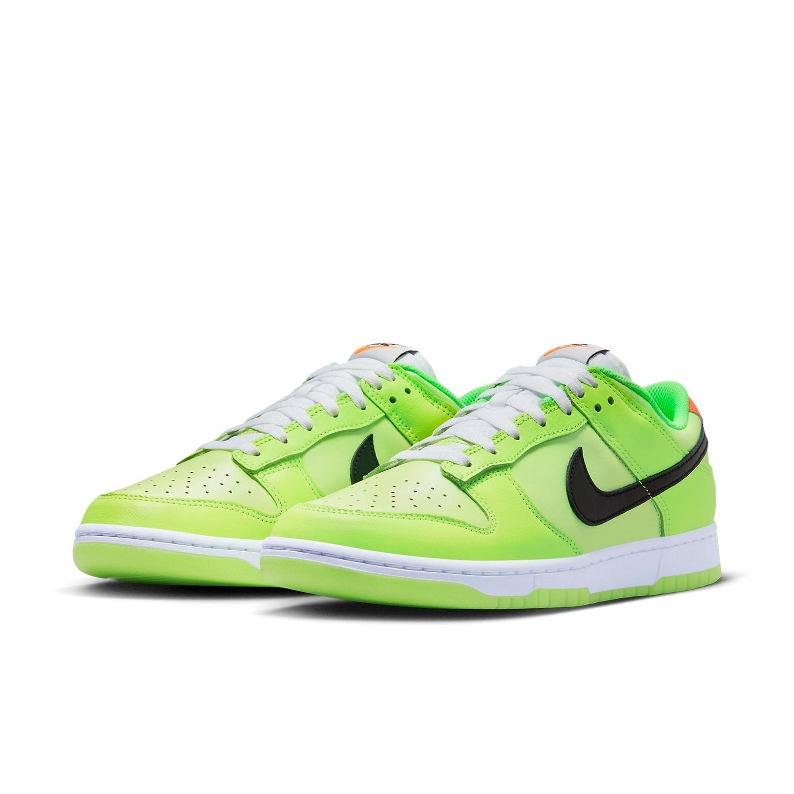 Nike Dunk Low SE Splash Volt