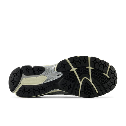 New Balance 1906L Metallic Silver