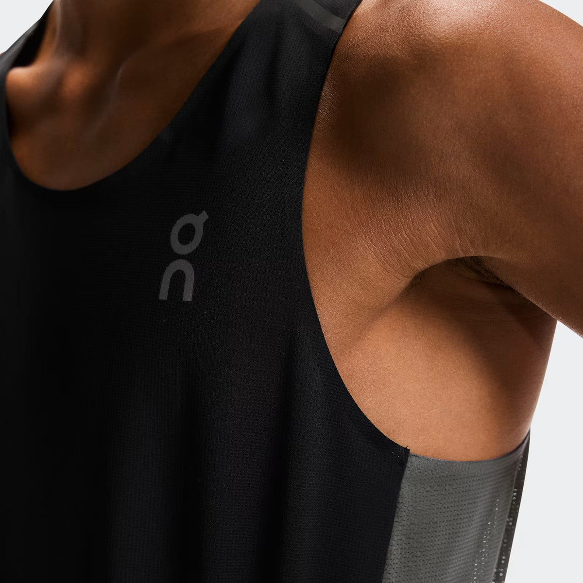 On Performance Tank Black | Eclipse