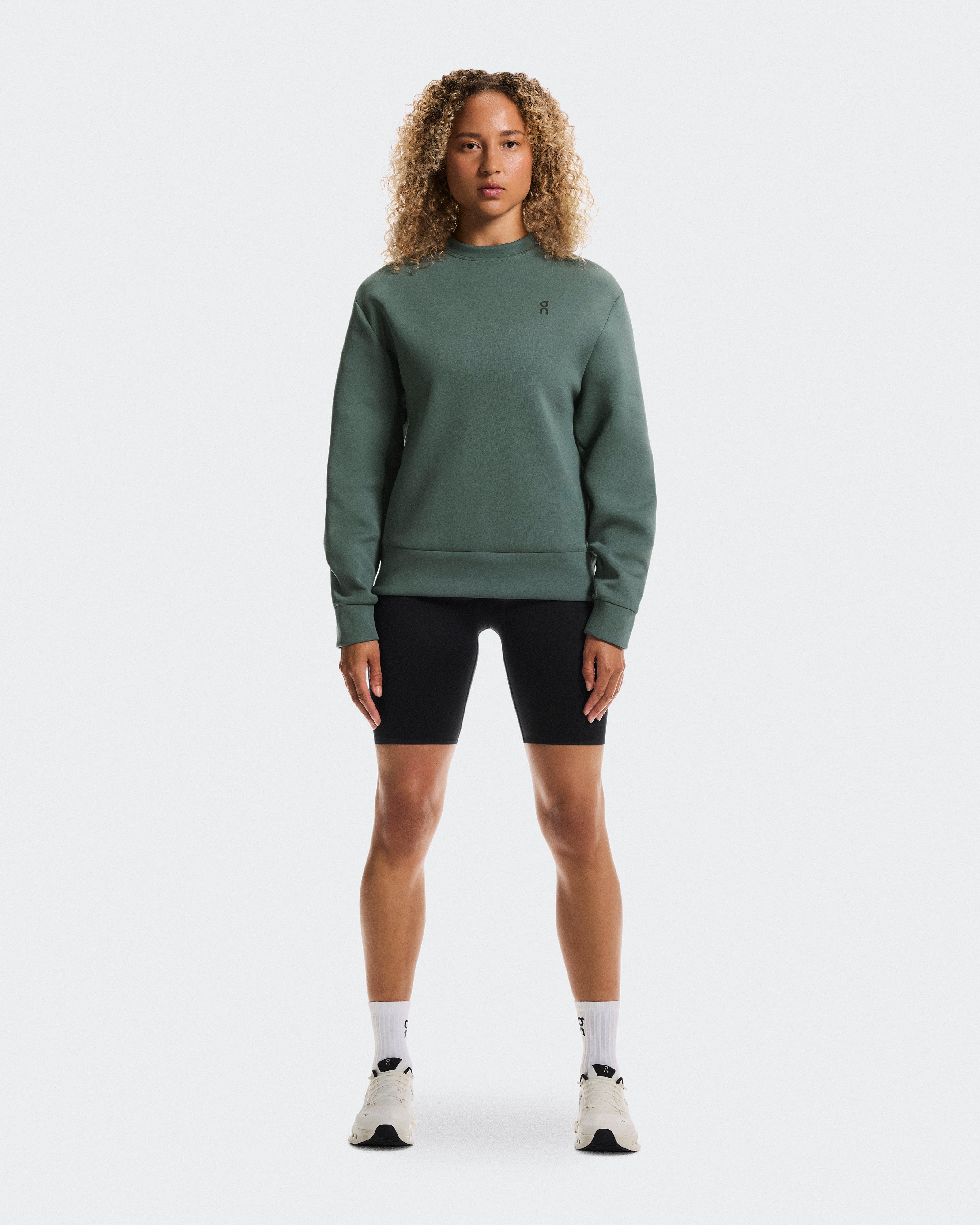 On Focus Tech Crew Olive (Women's)