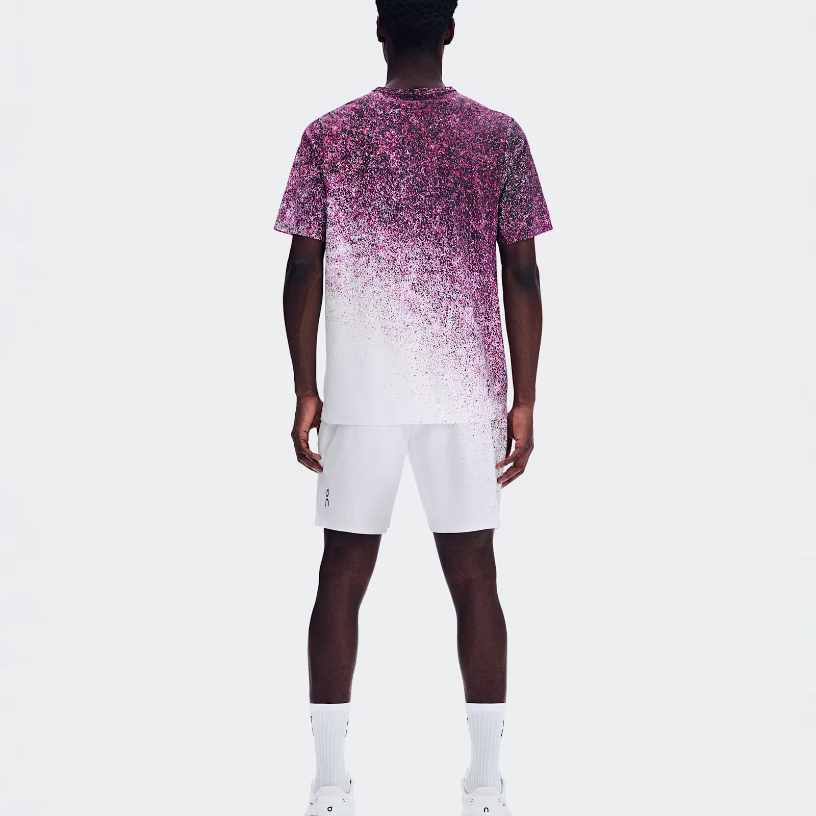 On 7" Court Shorts Fade Nebula | White