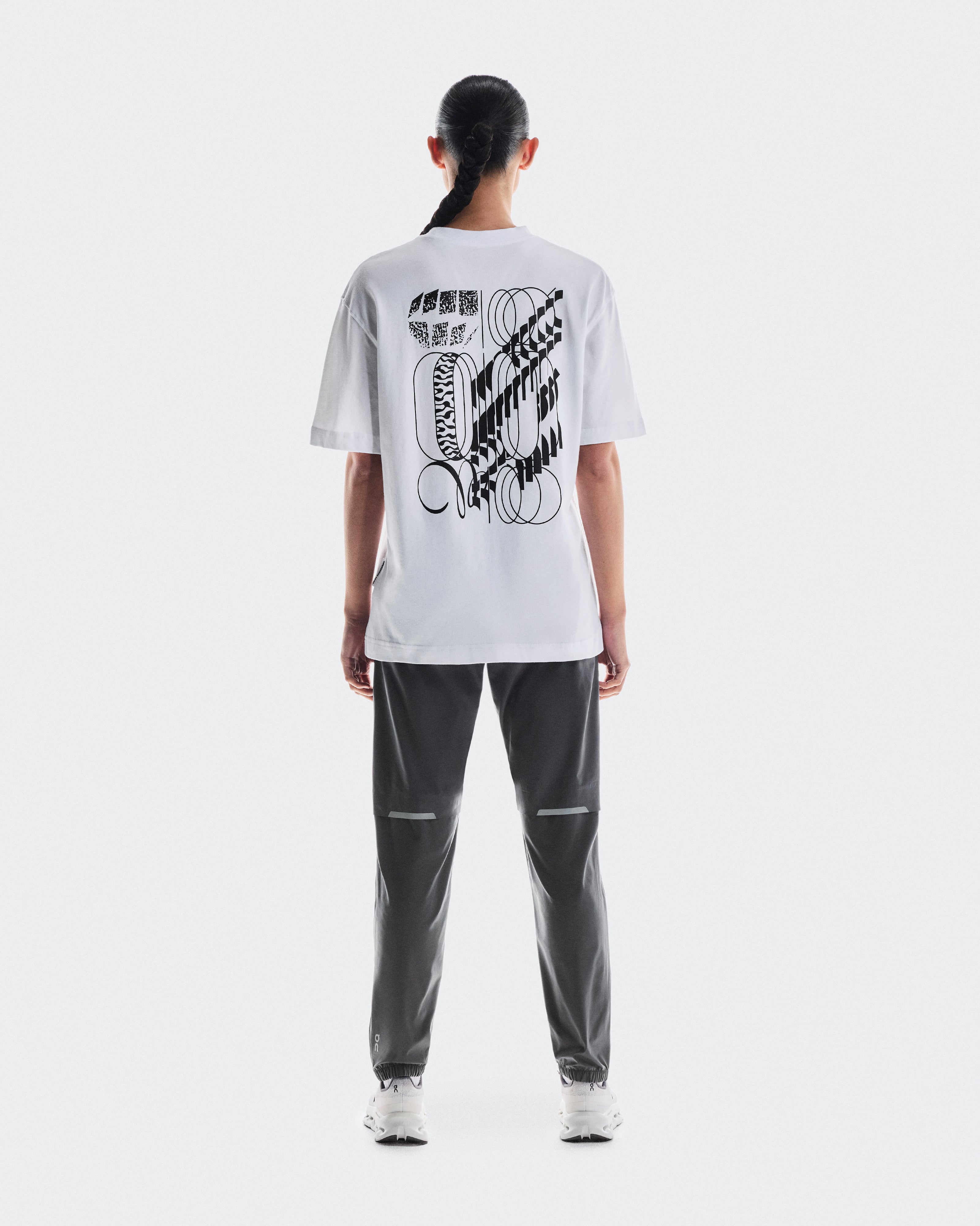 On Club-T Graphic White | Black (Women'S)