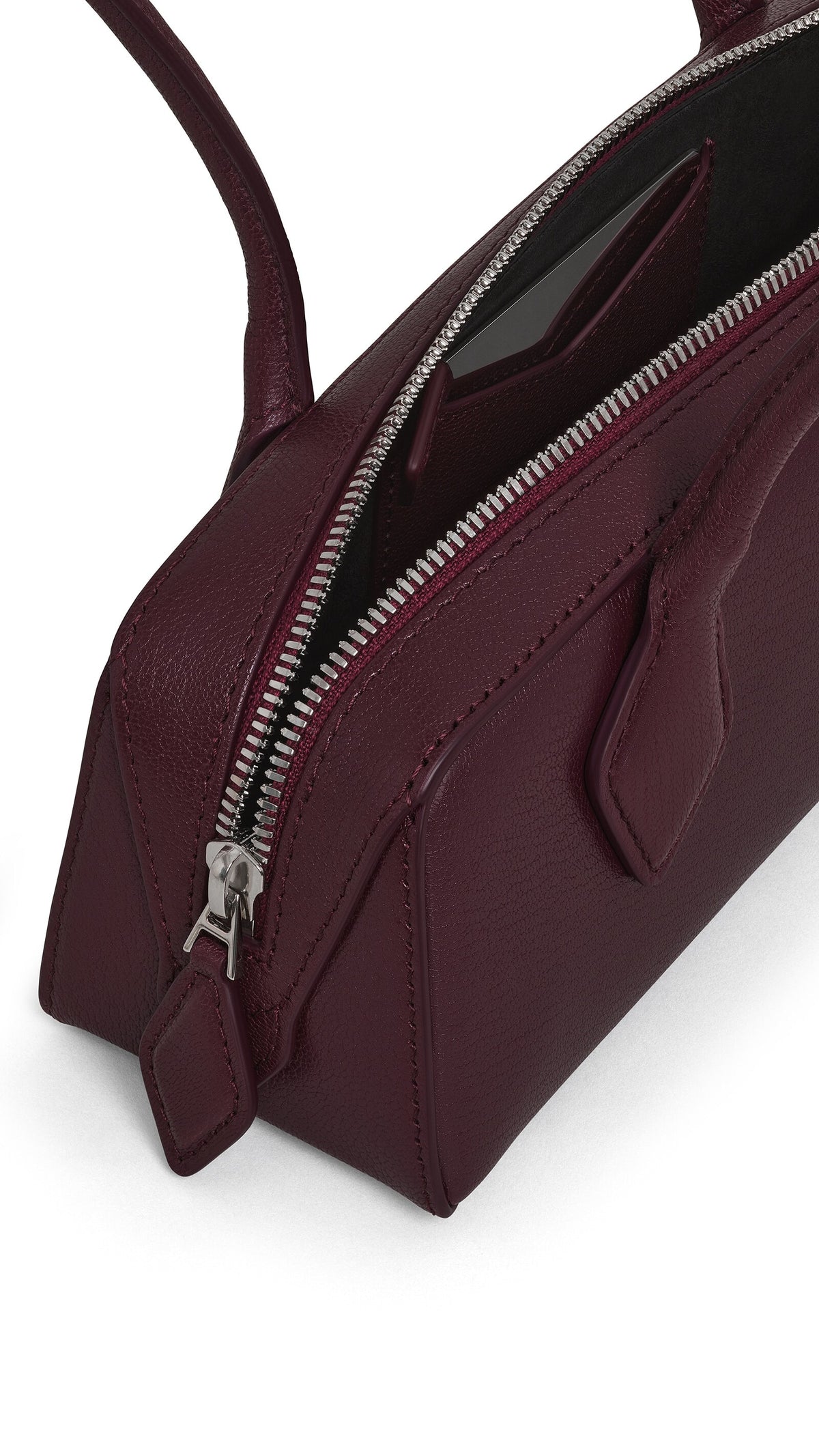 Alaïa Le Teckel Small Bag In Leather