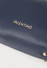 Valentino Pattie Cross Body Bag Blu