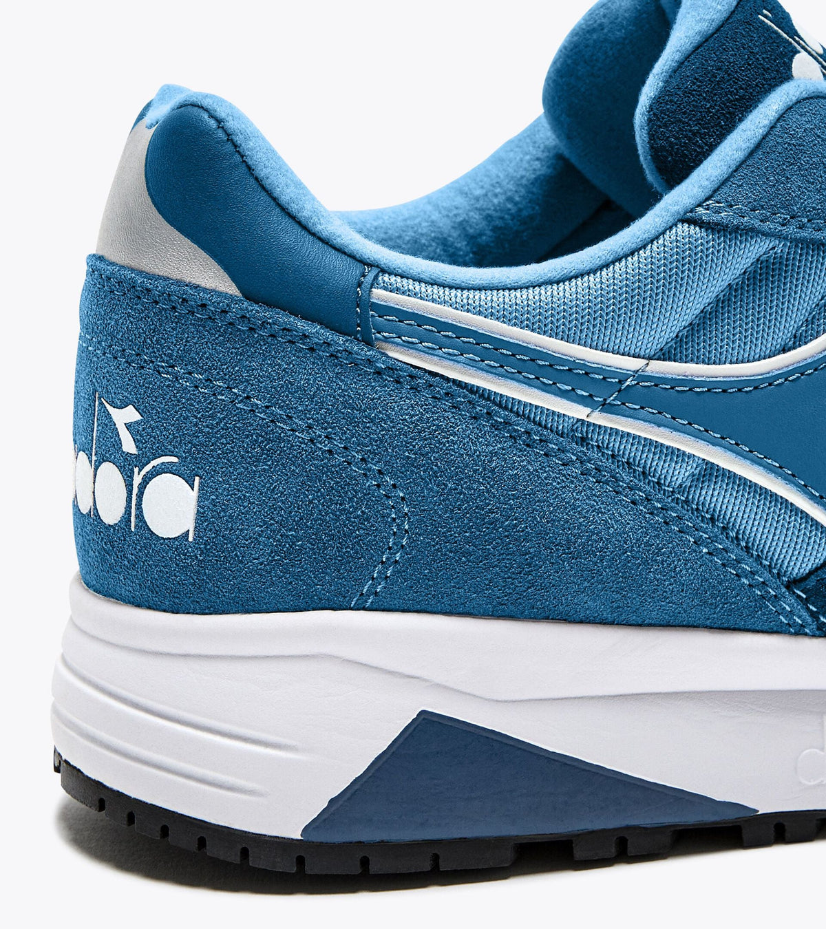 Diadora N902 Dark Denim /Faded Denim