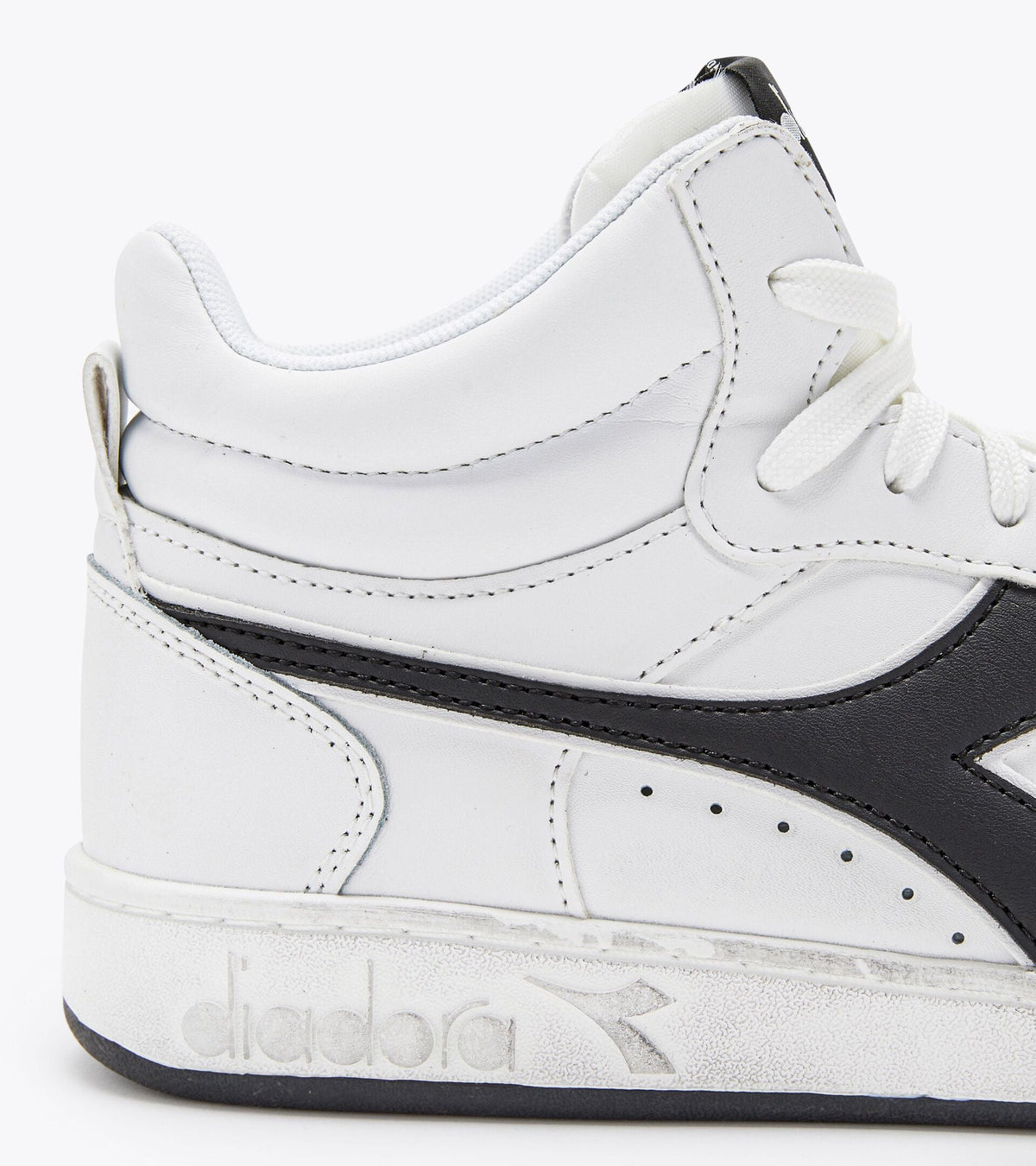 Diadora Magic Basket Demi Icona White/White/Black
