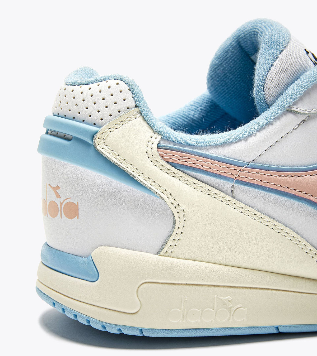 Diadora Winner White/Peach Whip