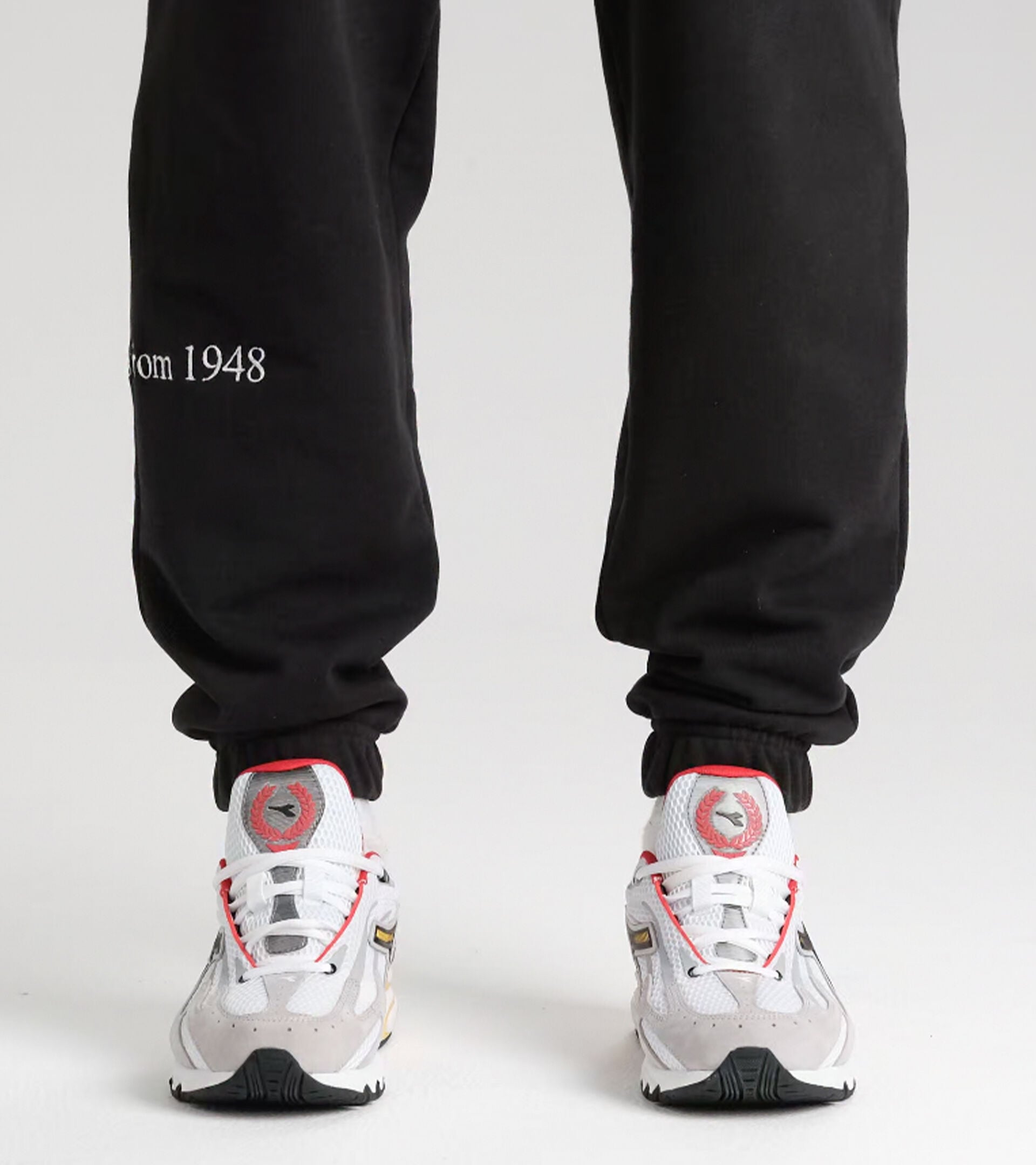 Diadora Mythos Propulsion 280 Mascotte Super White /Carmine Red