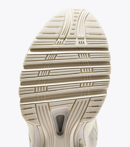 Diadora Mythos Propulsion 280 Scarab White