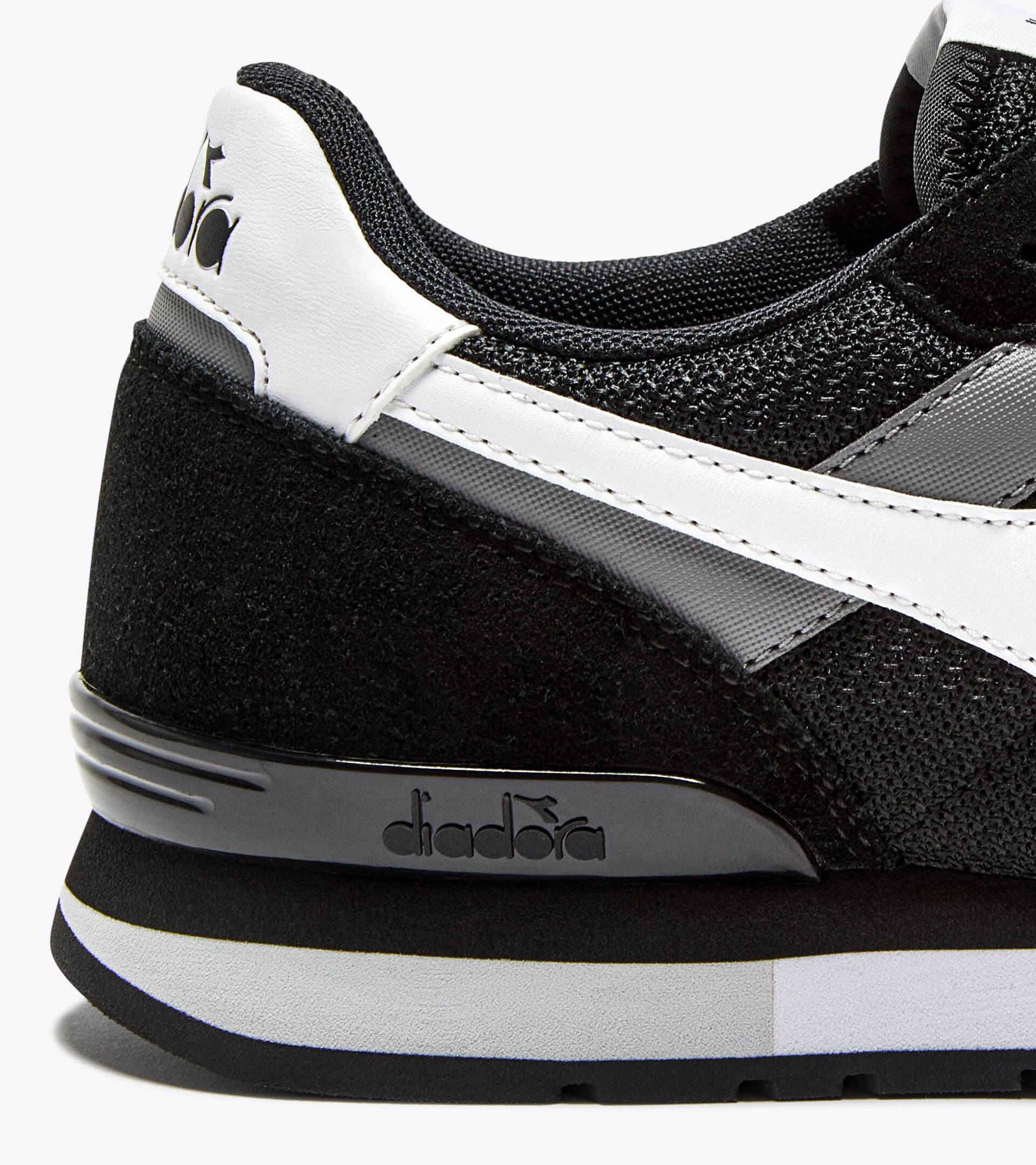 Diadora Camaro M2 Black