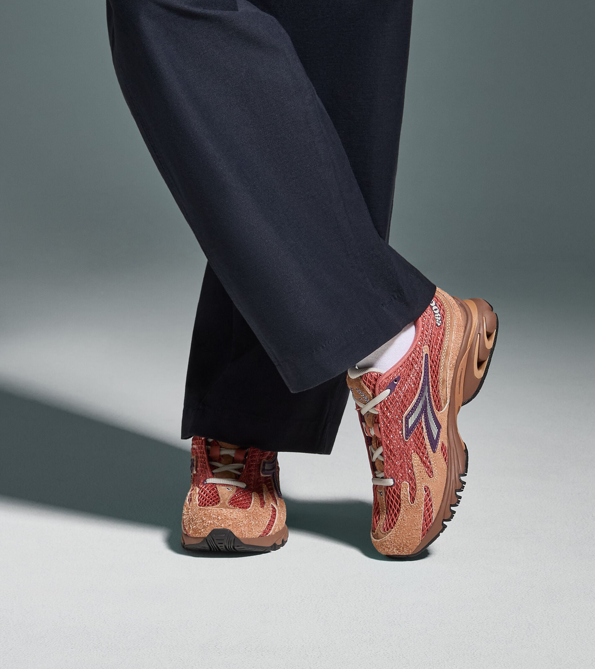 Diadora Mythos Propulsion 280 Bacca Brown Oats
