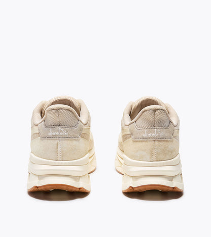 Diadora V7000 Dip Dye Seedpearl