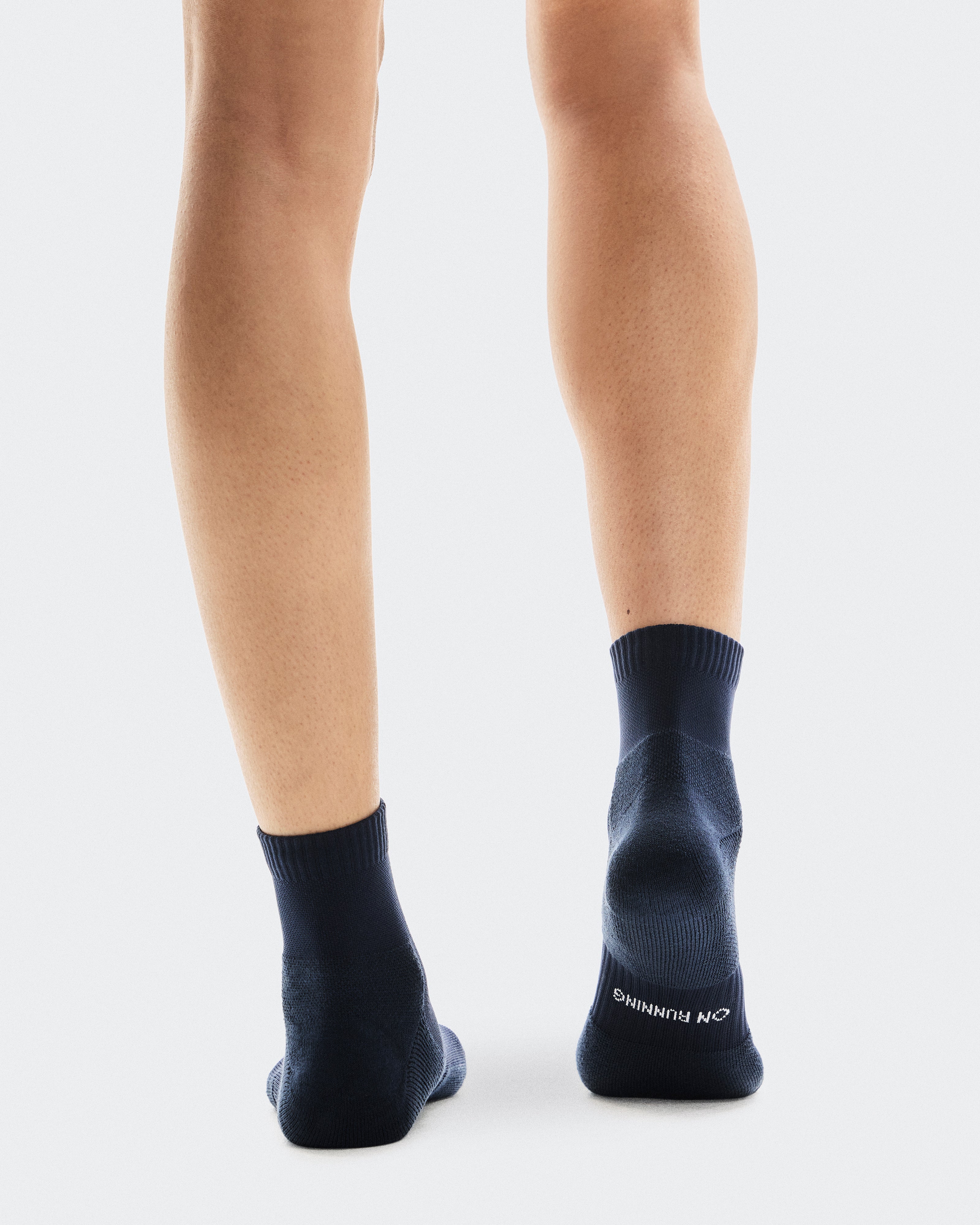 On Core Run Sock Mid 2P Navy
