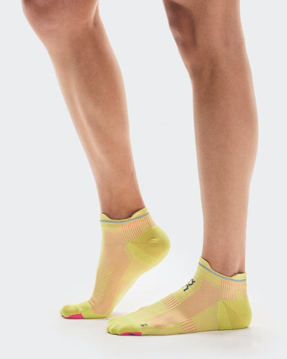 On Elite Run Sock Low Limelight | Pink