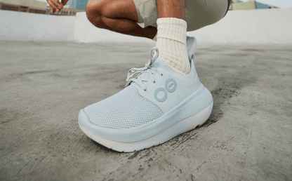 Oofos Men's Lace-Up Shoe White & Glacier