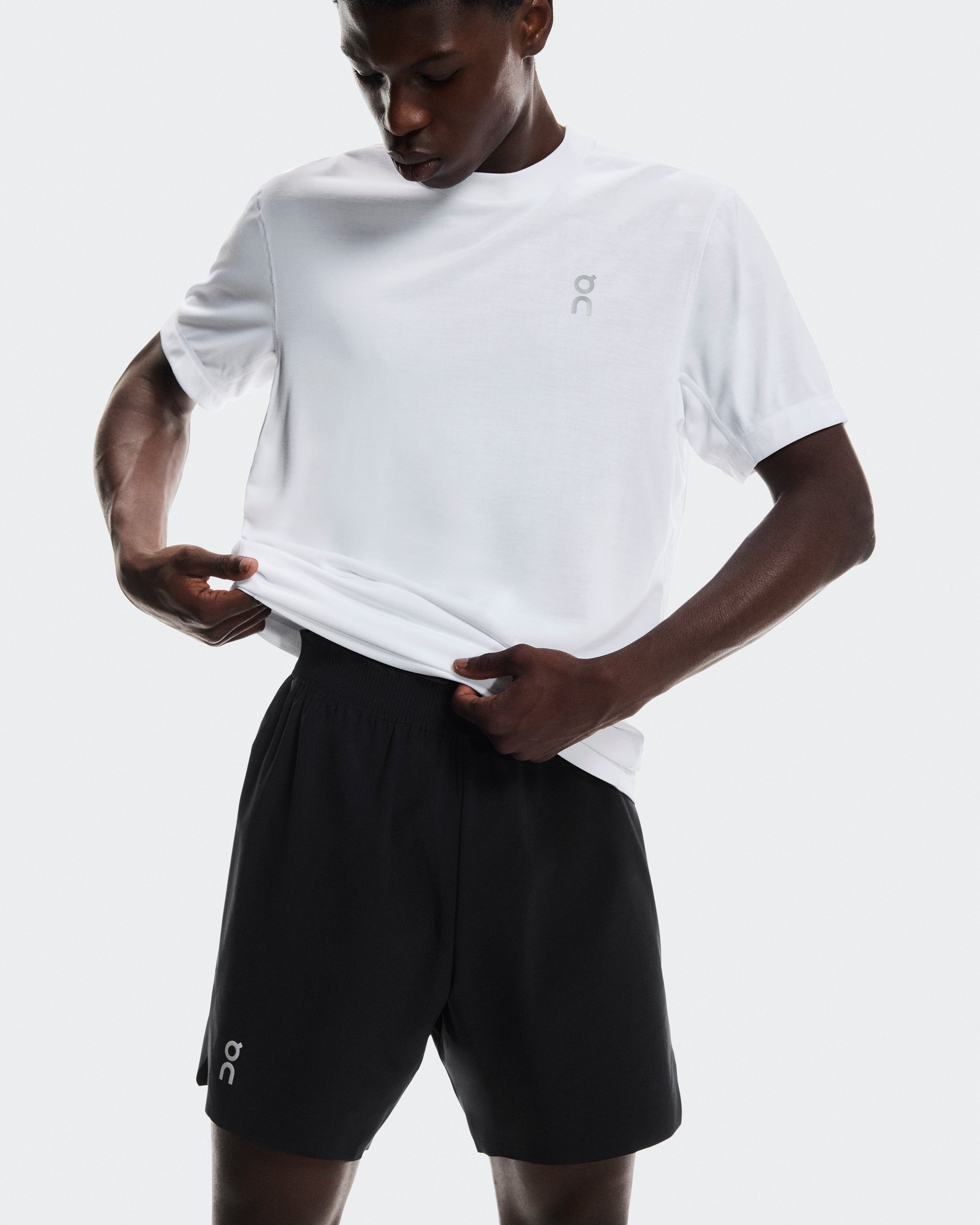 On Train Shorts Black