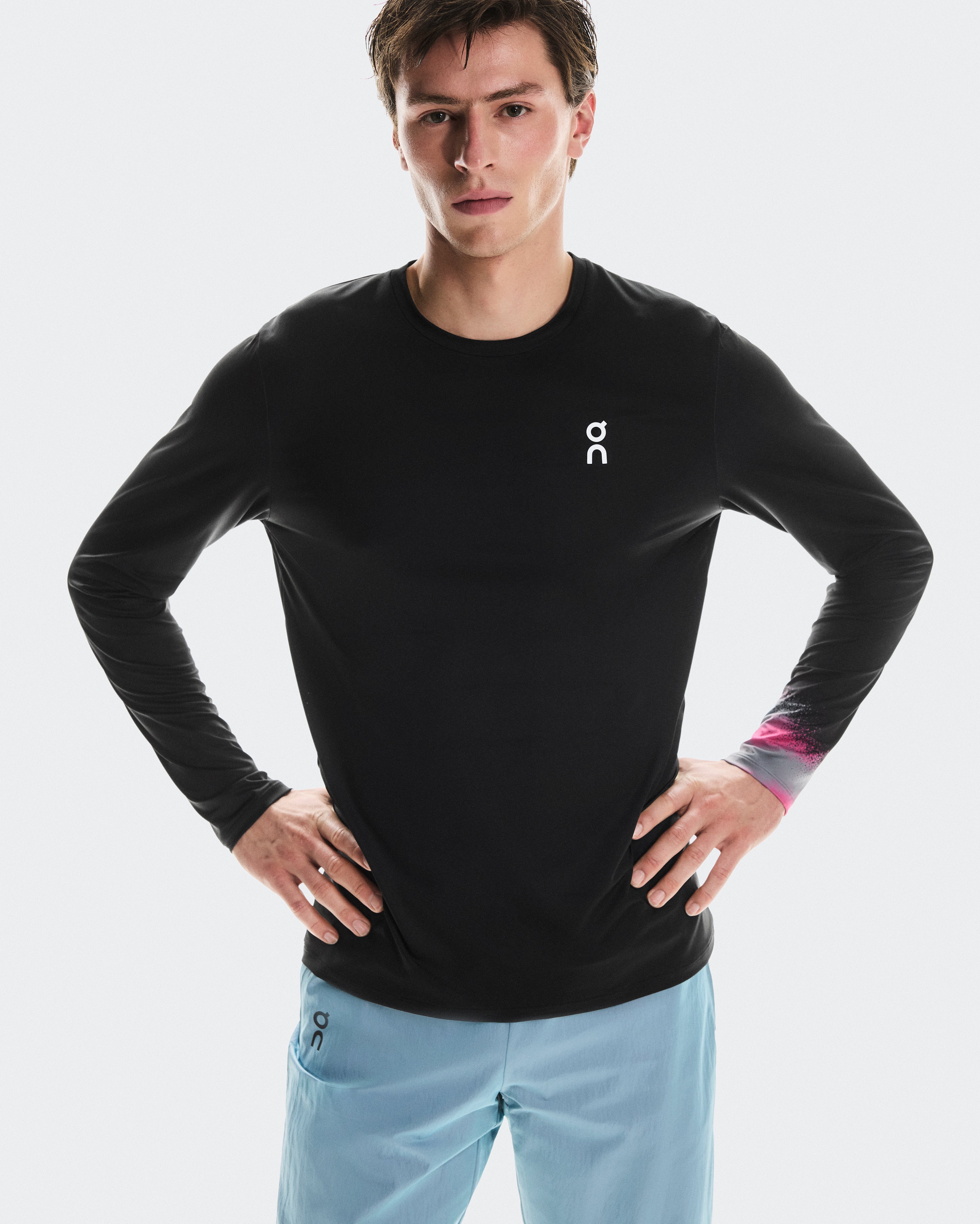 On Court Long-T Black | Rock