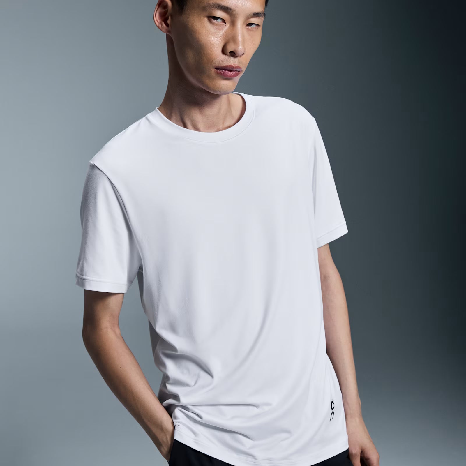 On Studio-T White