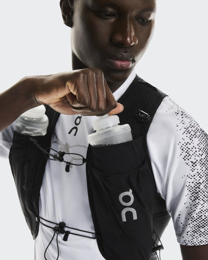 On Ultra Vest Pro Black