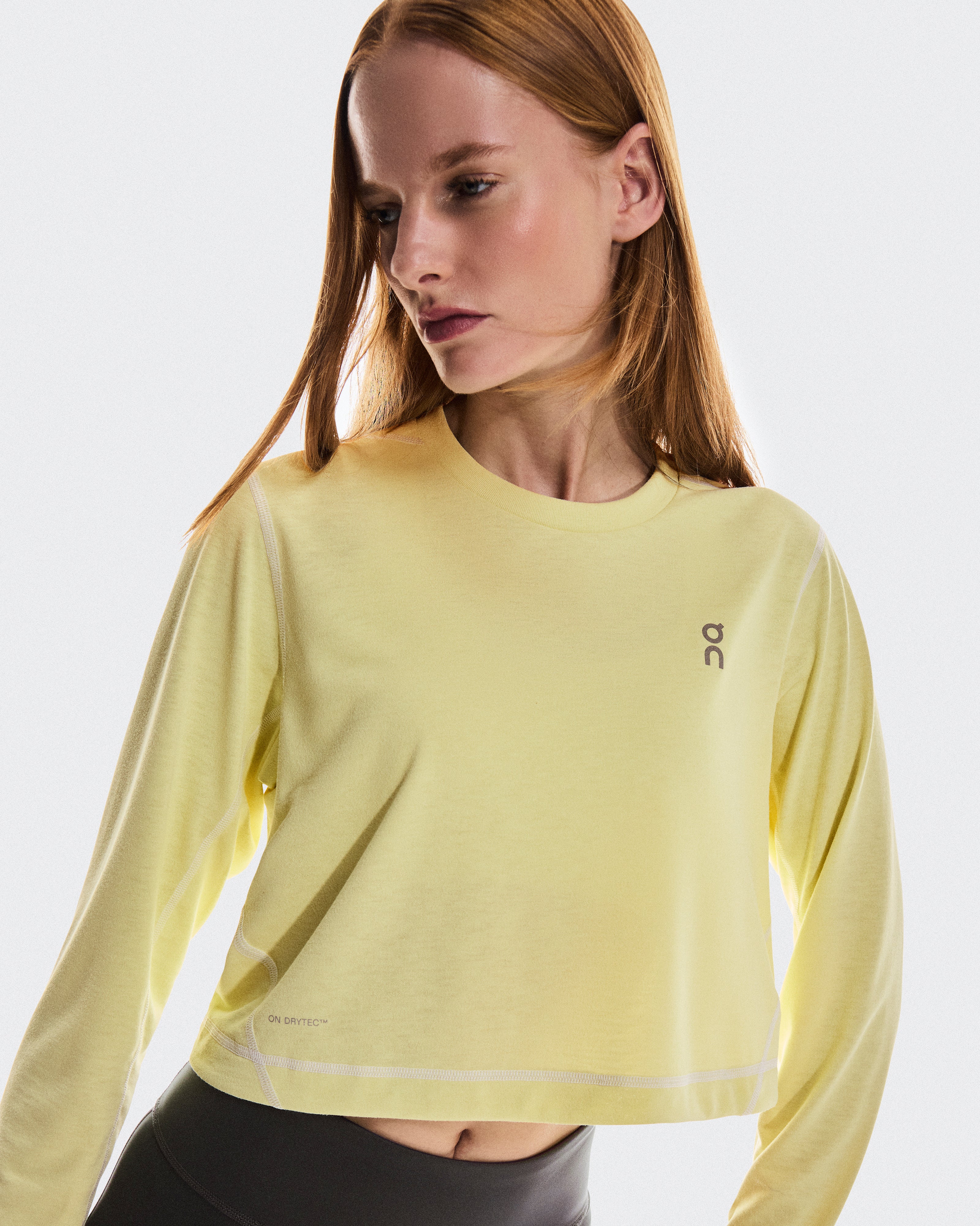 on active long-t crop graphic Hay (Women's)