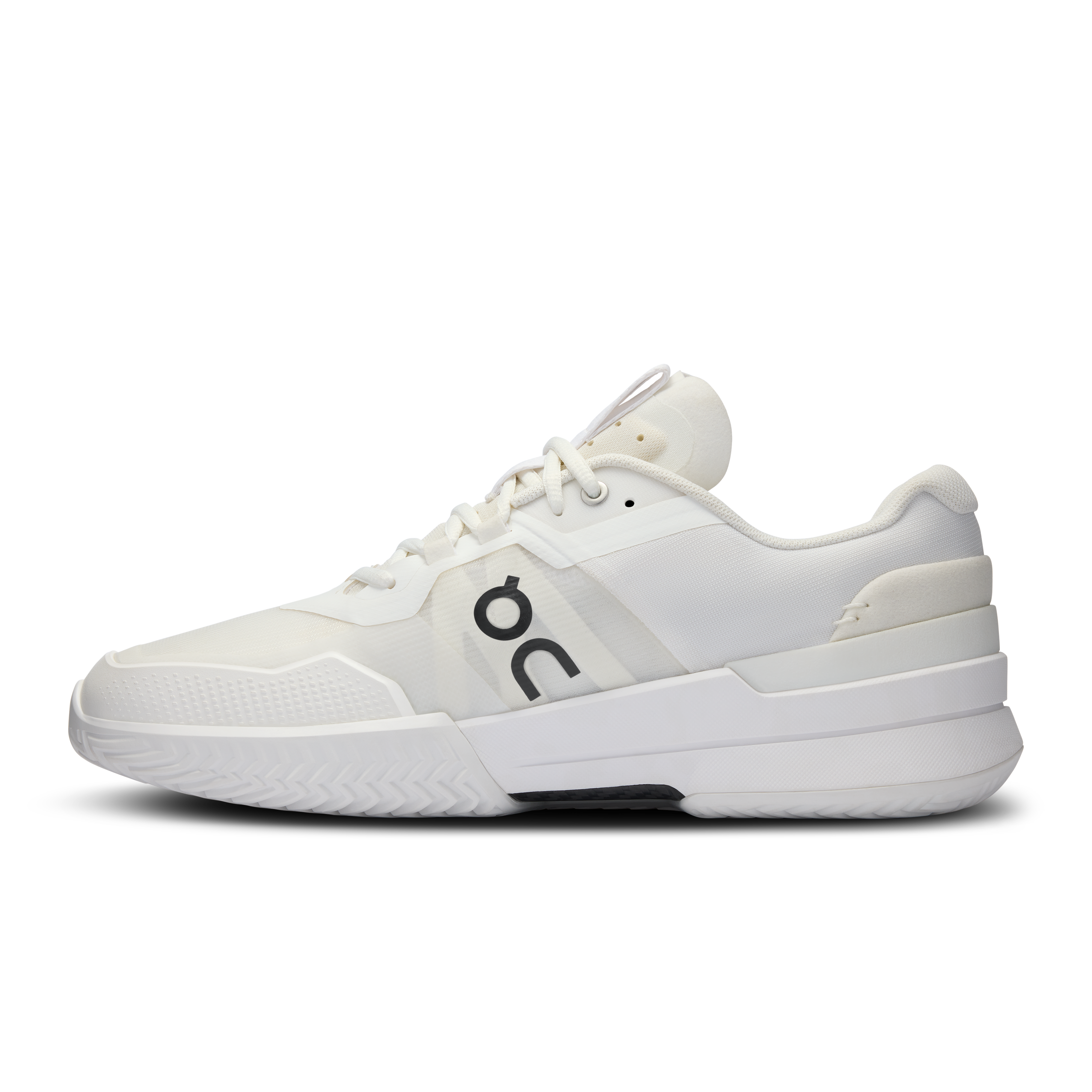 on running the roger pro 2 white malibu (women's)