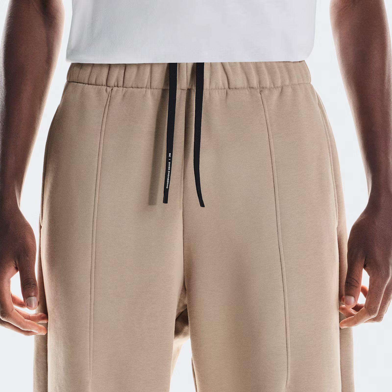 On Club Pants Desert