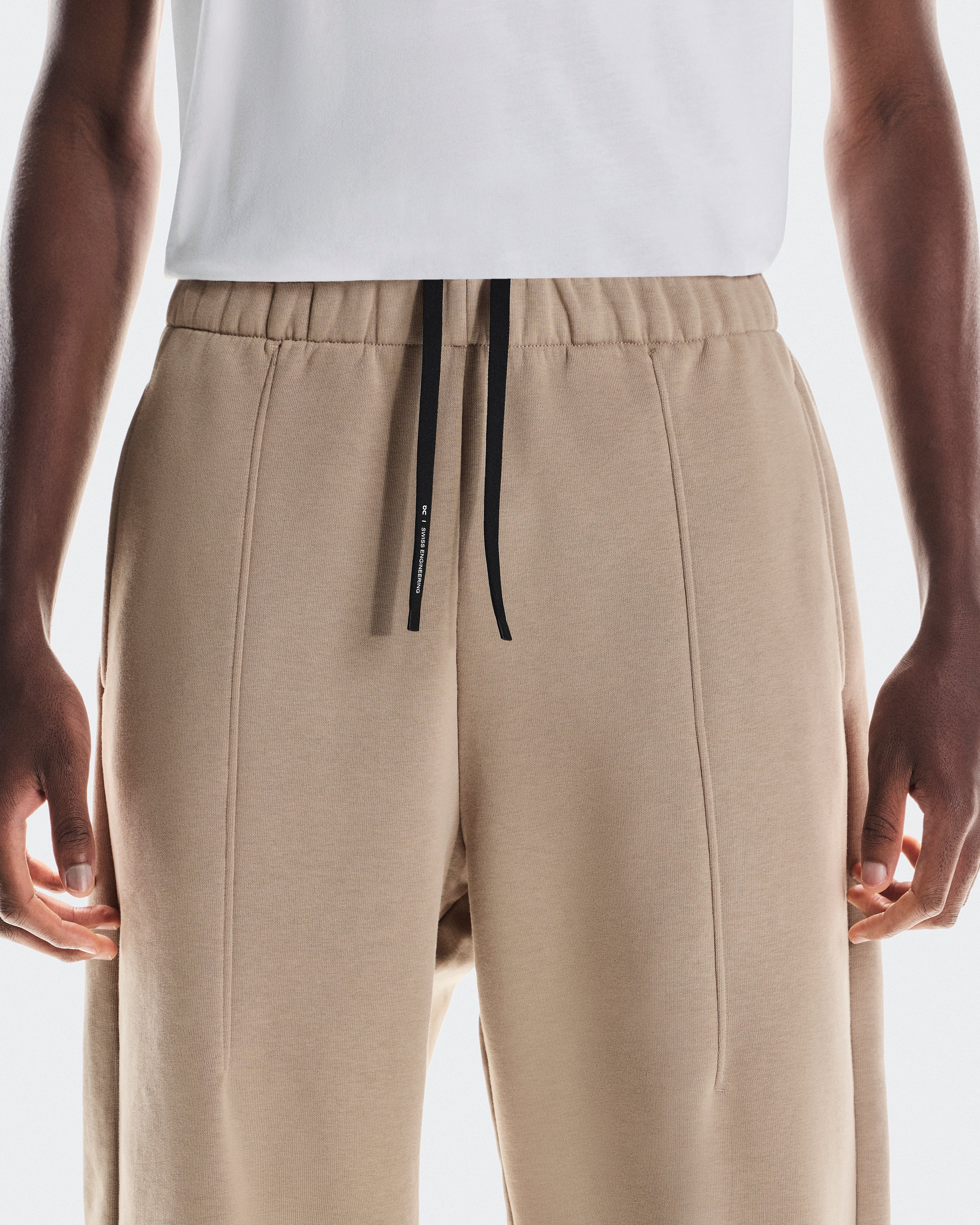 On Club Pants Desert