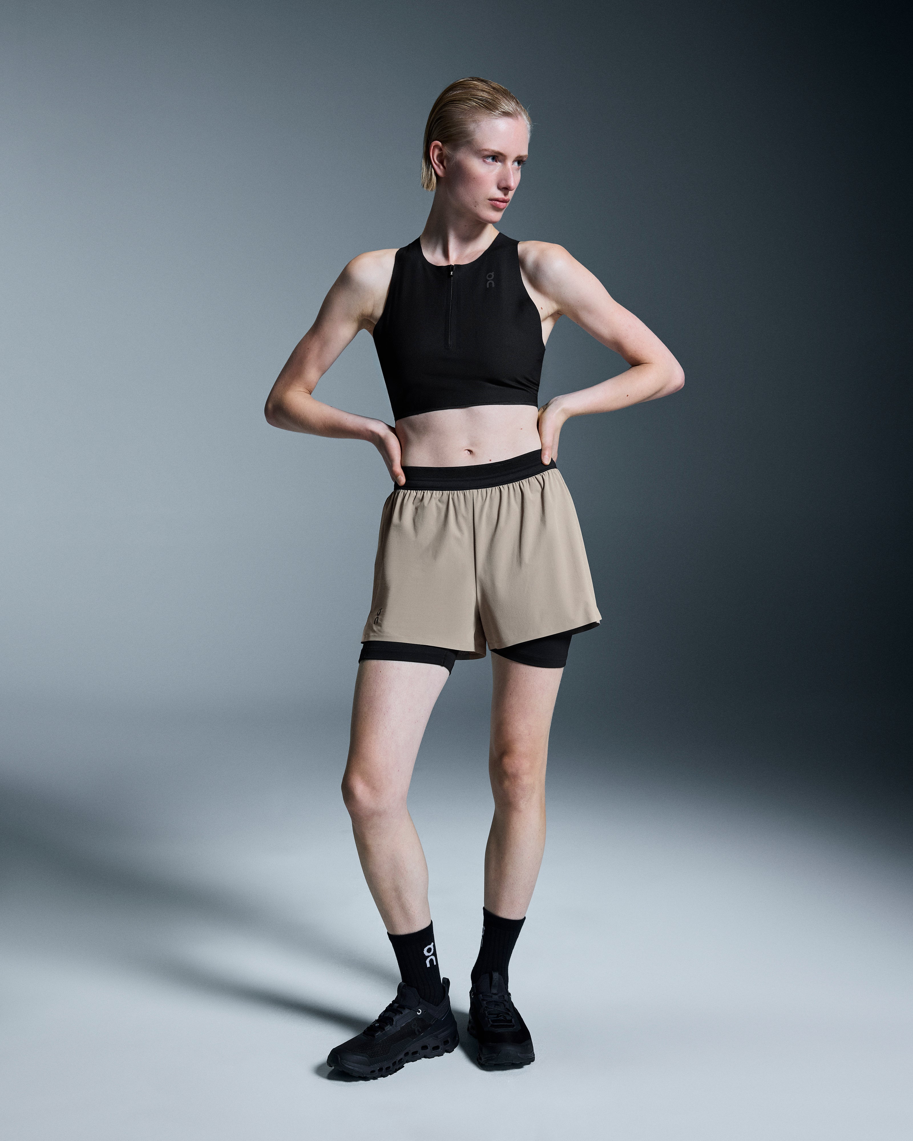 On 3" Performance 2/1 Shorts Cinder | Black (Women's)