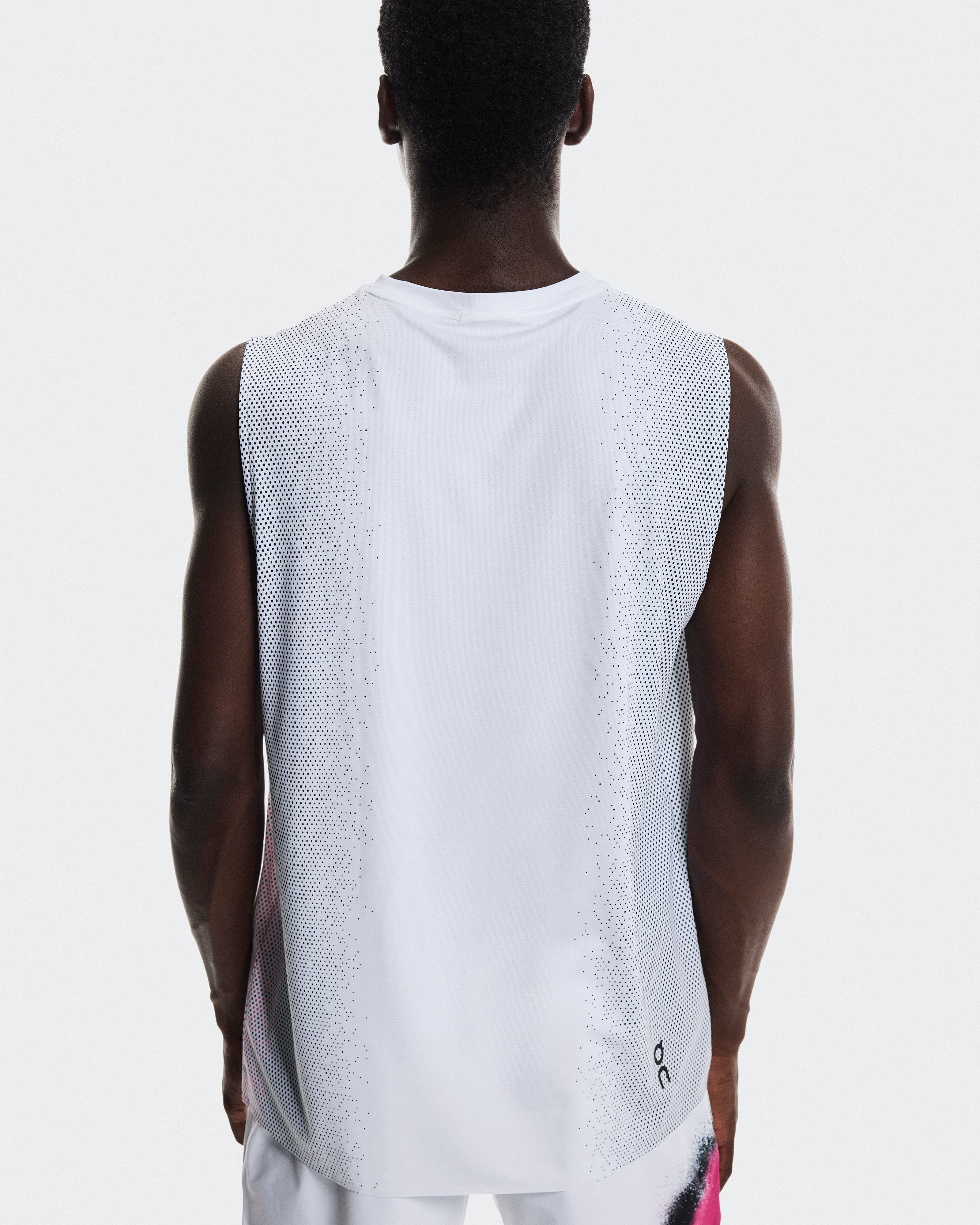 On Court Tank White | Dim