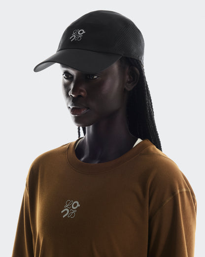 On Cap Loewe Black