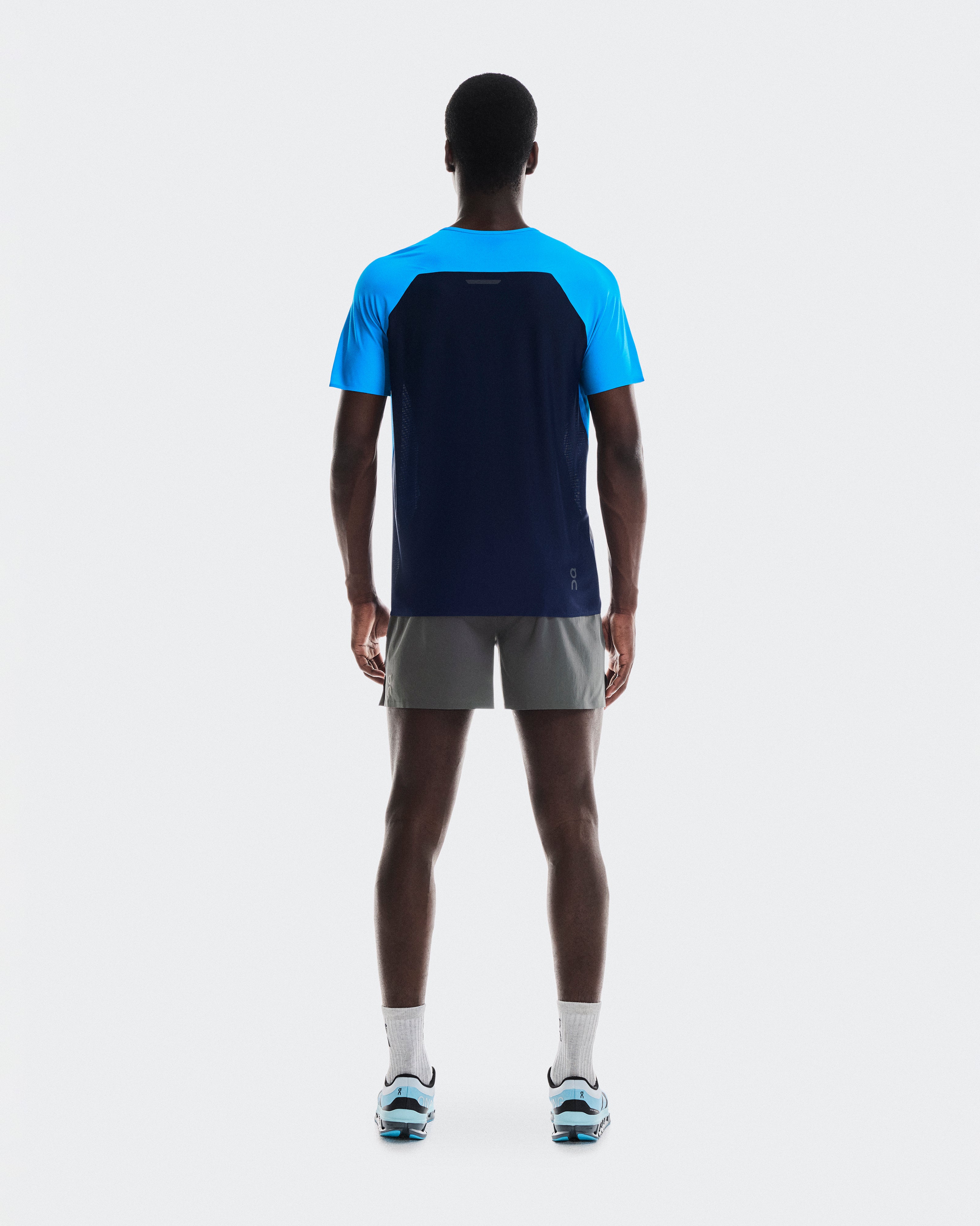 on performance-t Malibu | Navy