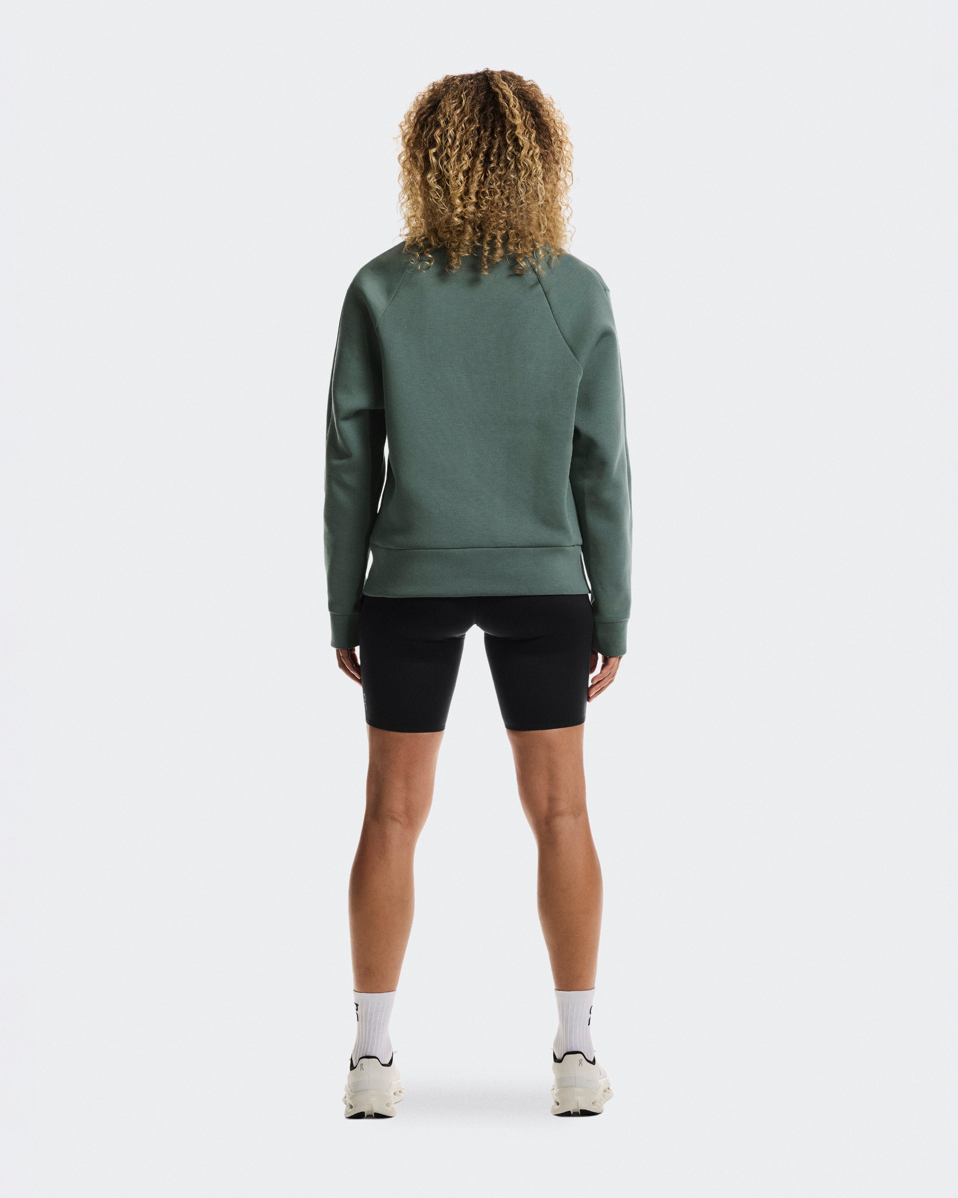 On Focus Tech Crew Olive (Women's)