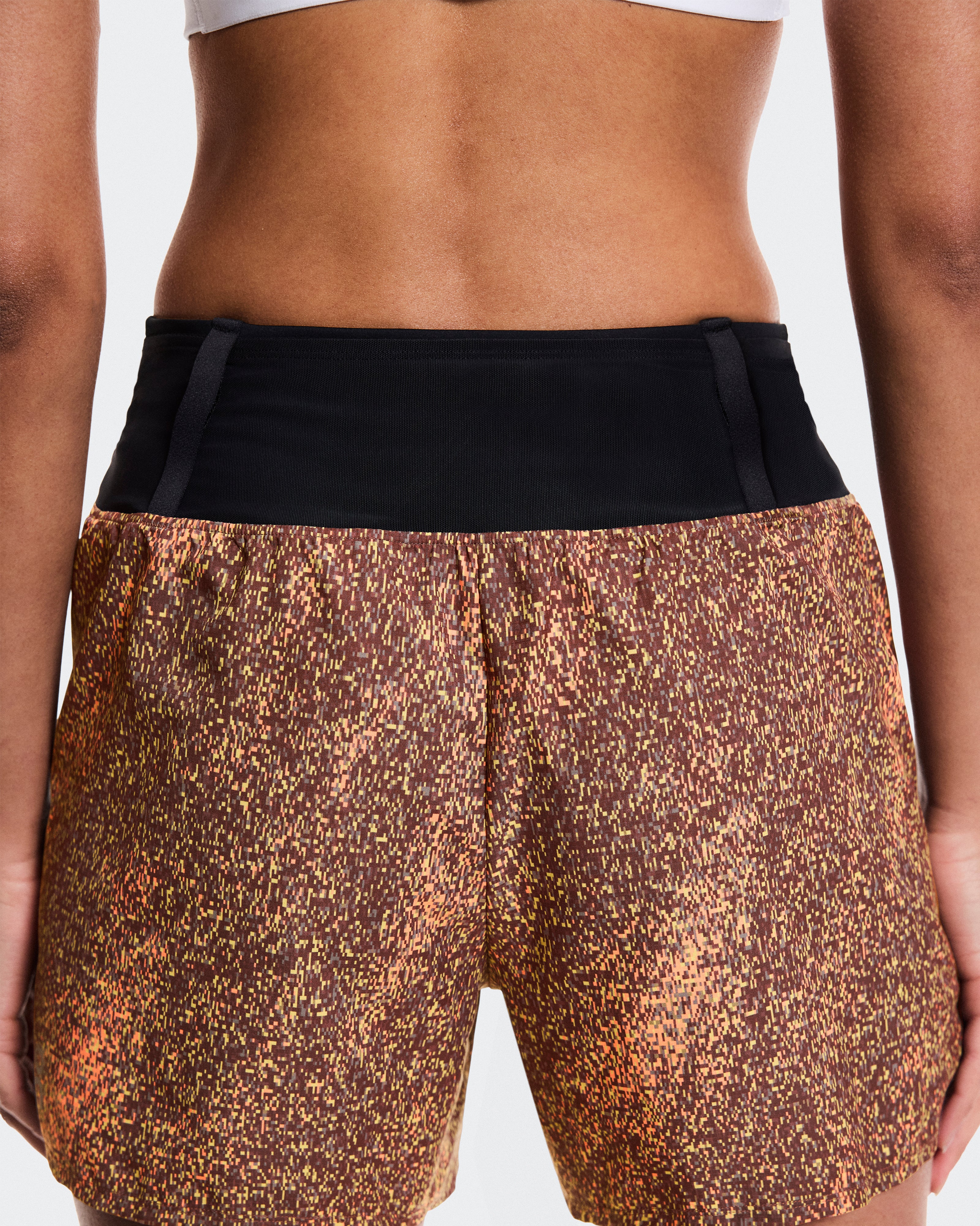 On Trail Shorts Black | Gobi (Women'S)