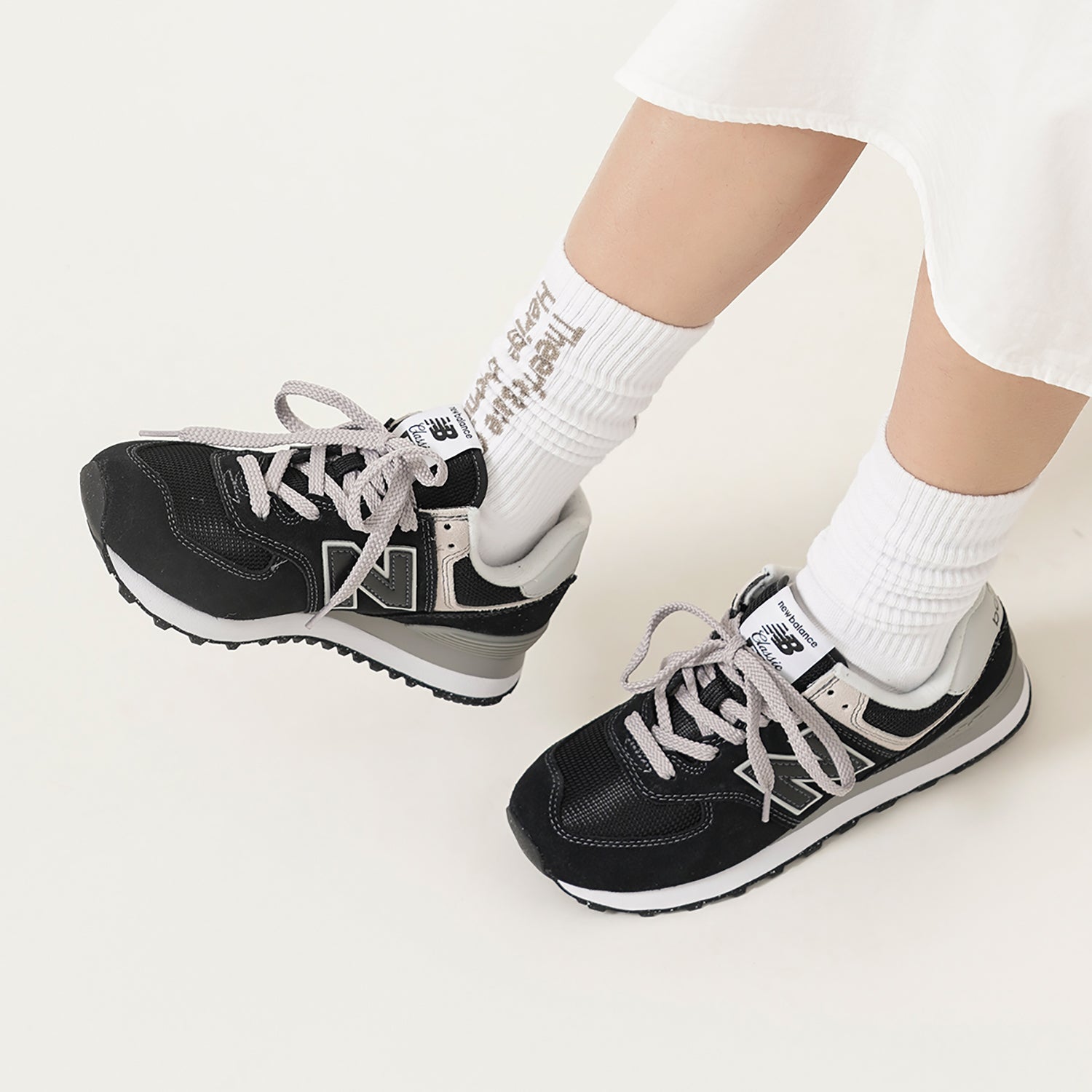 New Balance 574 Black White