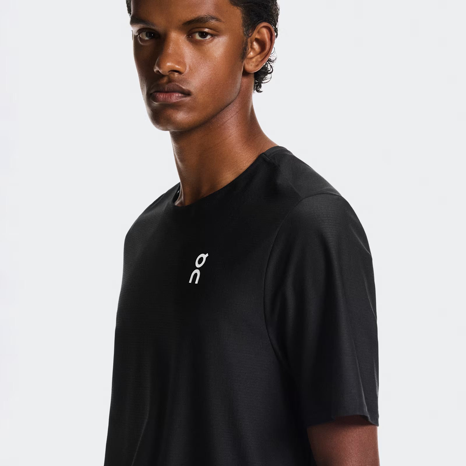On Court-T Black