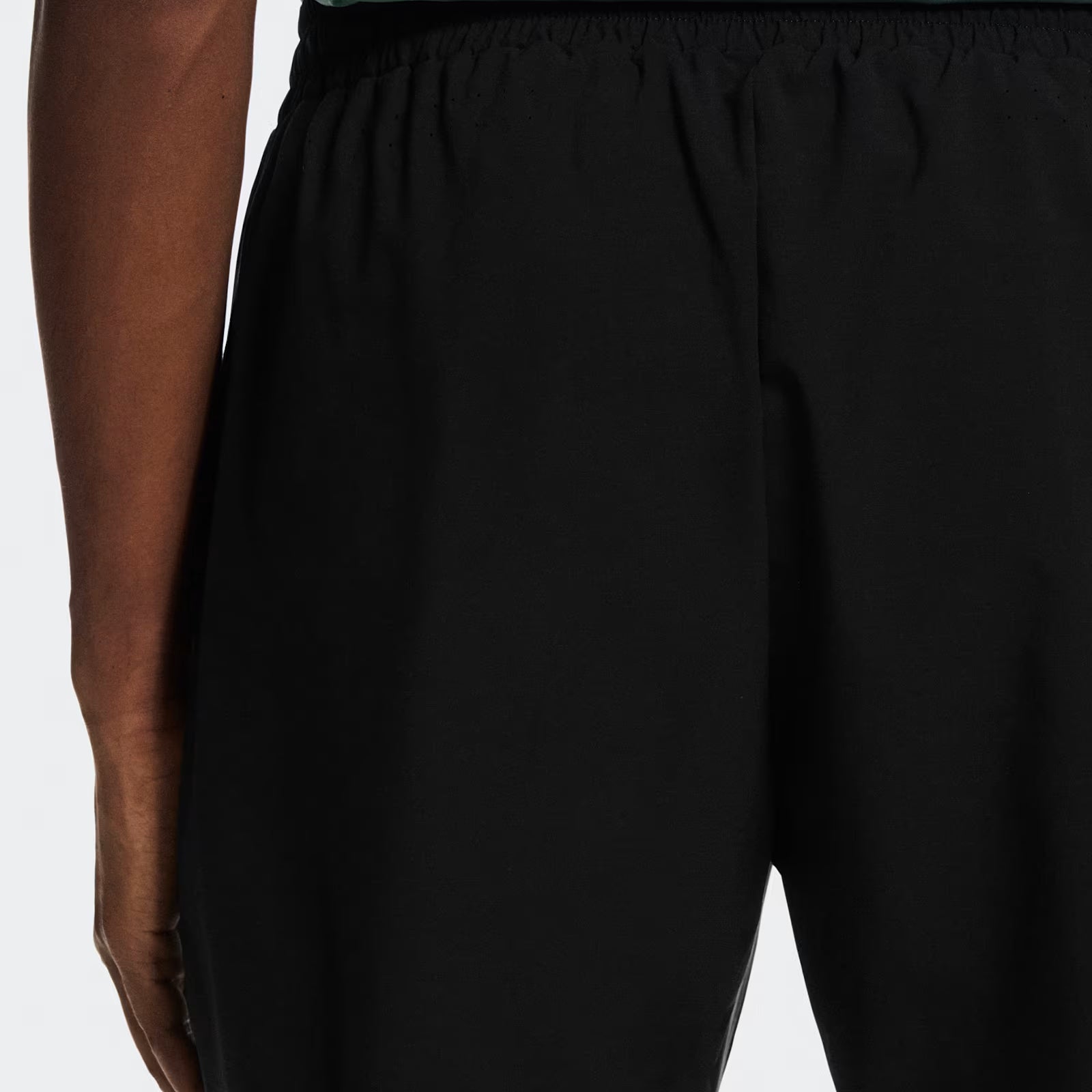 On 7" Court Shorts Black