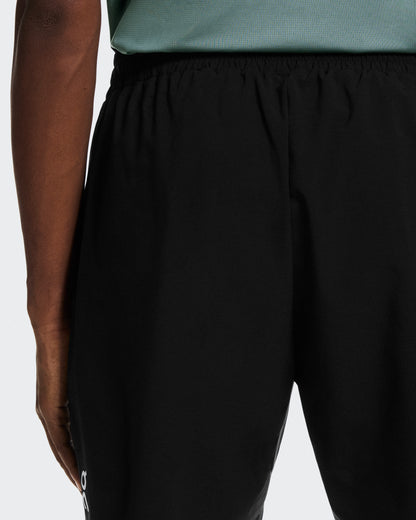 On 7" Court Shorts Black