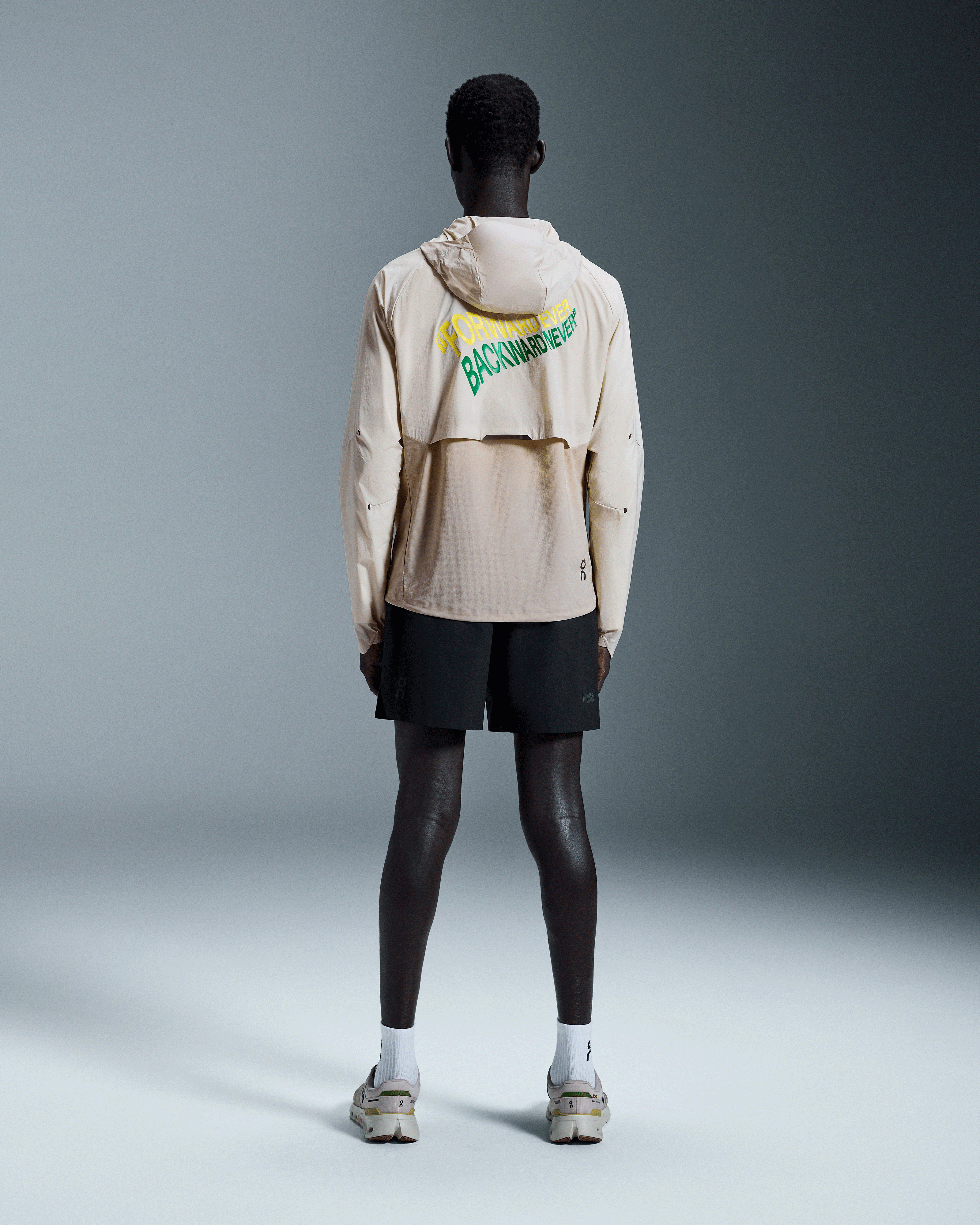 on core jacket walkgood Sand